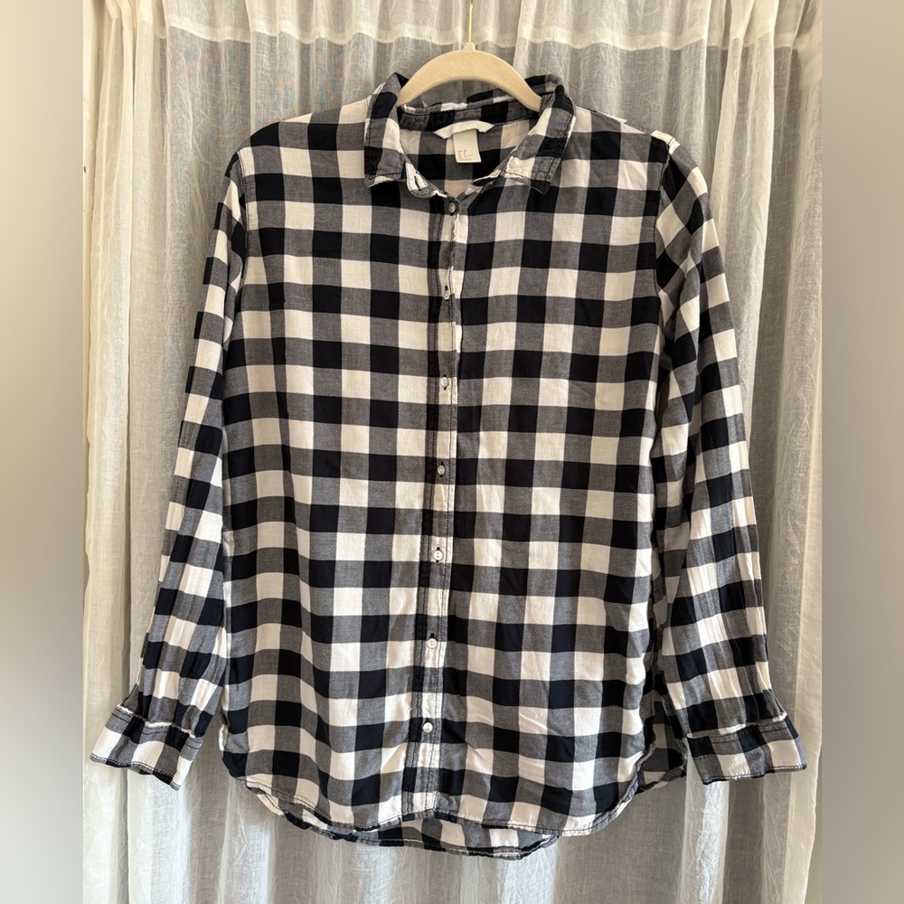 H&M Black and White Plaid Women's Shirt Size 8